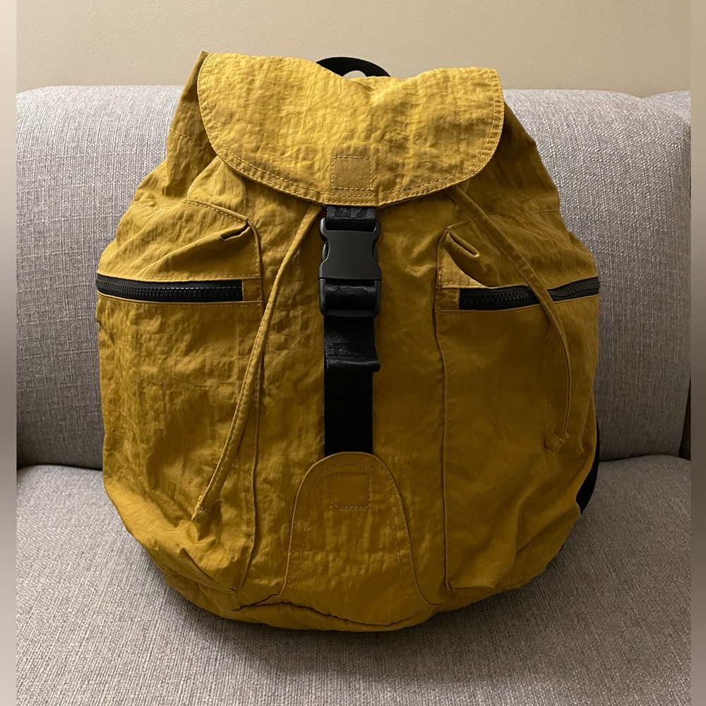 BAGGU Large Sport Backpack